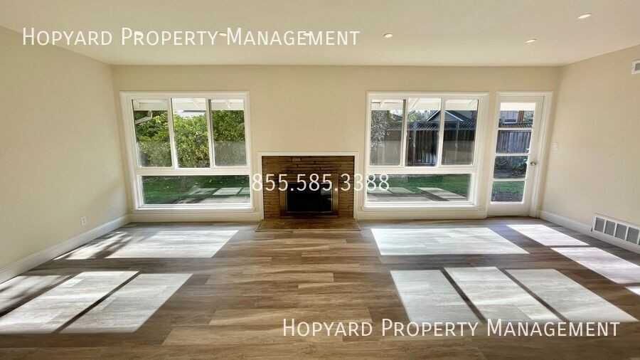 1333 Bonita Ave - Photo 3 of 15