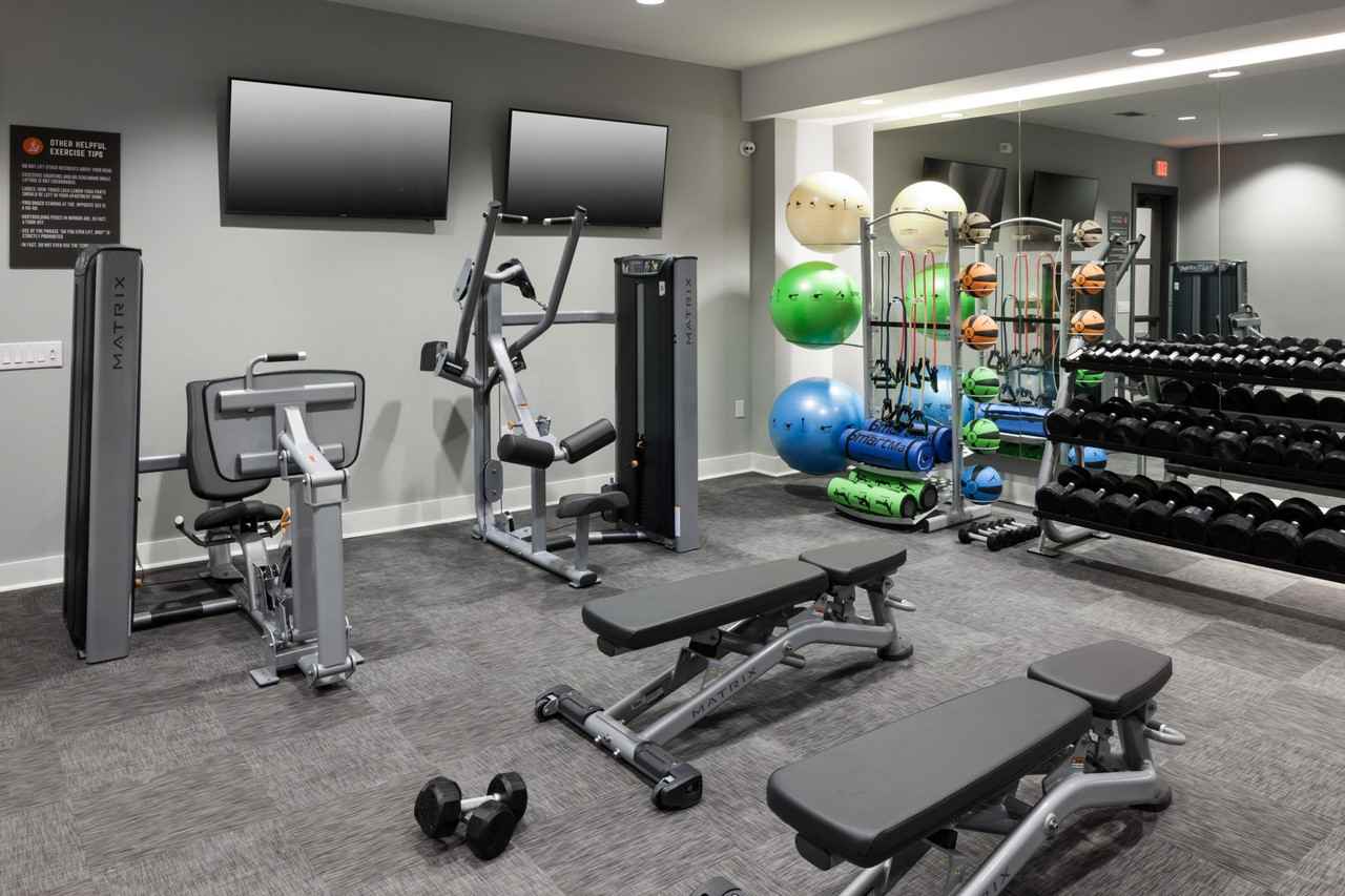 2403 E 6th St - Photo 7 of 20