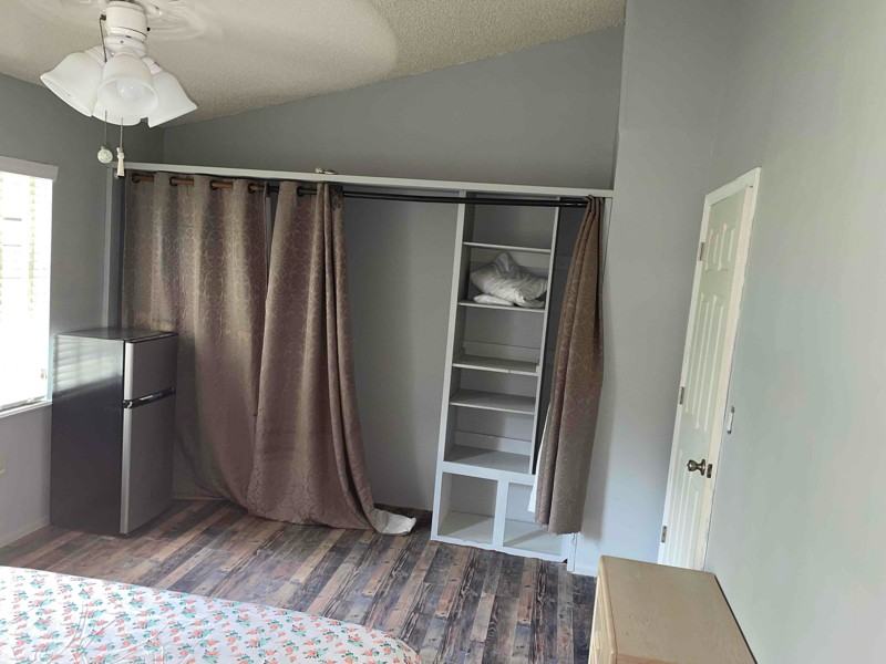 1555 W Blue Springs Ave - Photo 5 of 5