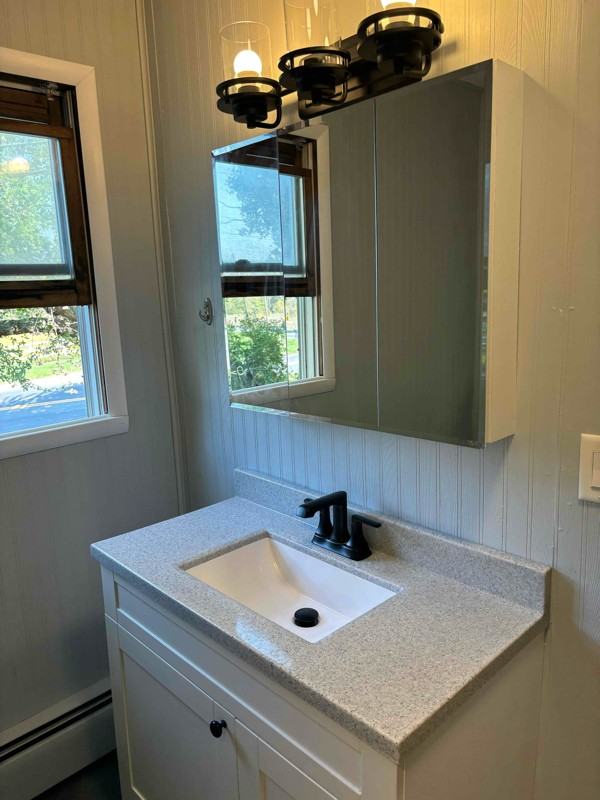 8305 Bremen Rd Se - Photo 2 of 11