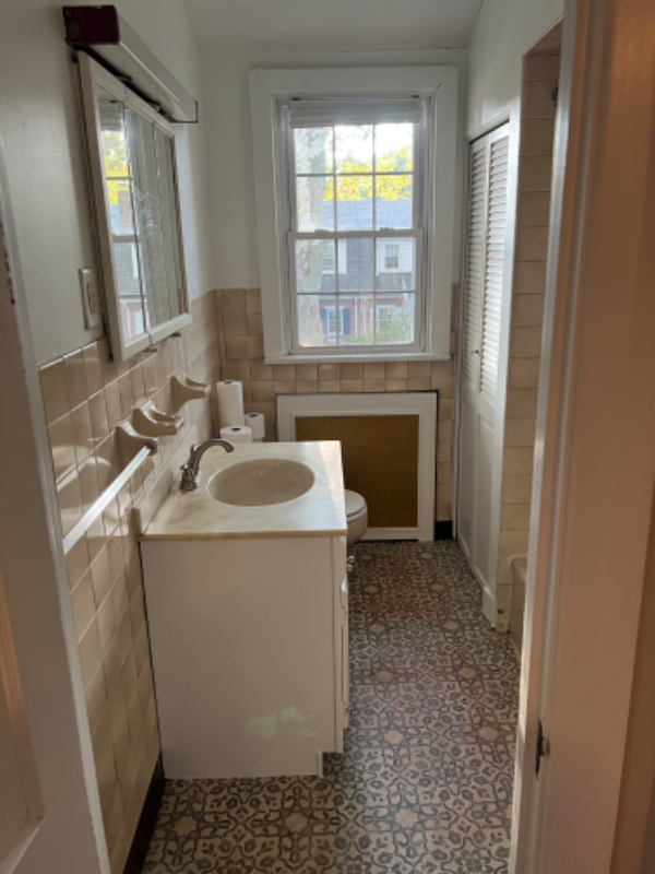 127 Kent Way - Photo 3 of 12