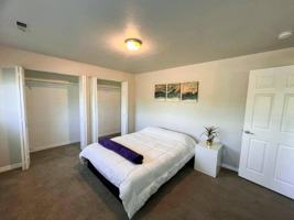 featured image of 546 E Delno Dr