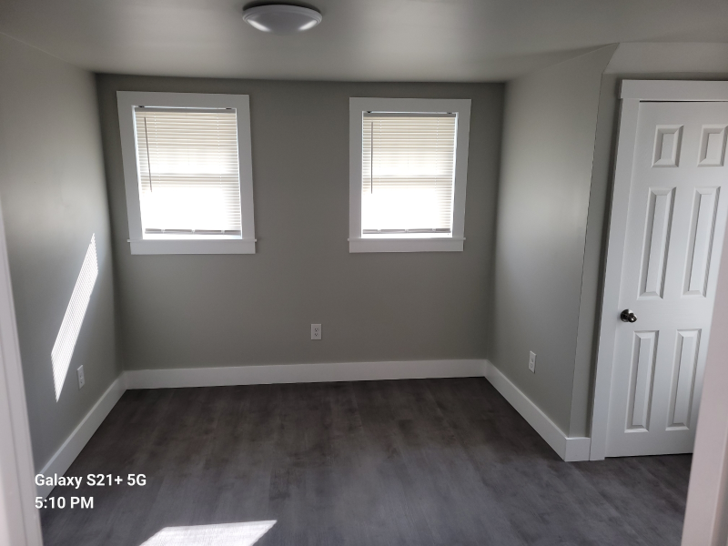 111 Church St - Photo 3 of 12