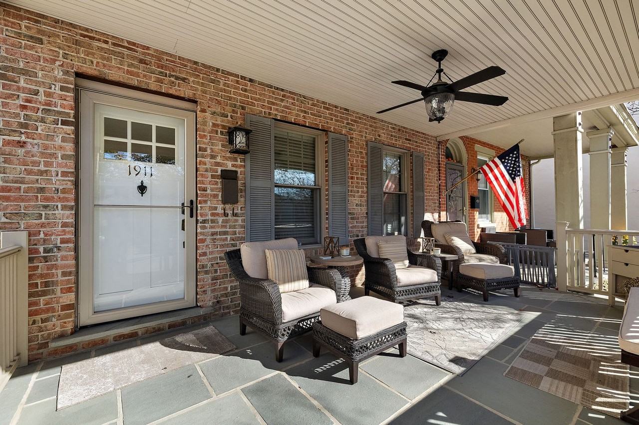 1911 Gilpin Ave - Photo 3 of 23