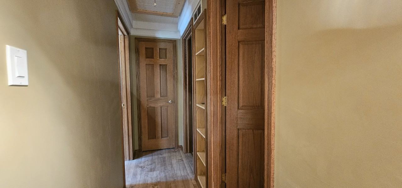 212 Quincy St #NA - Photo 2 of 10