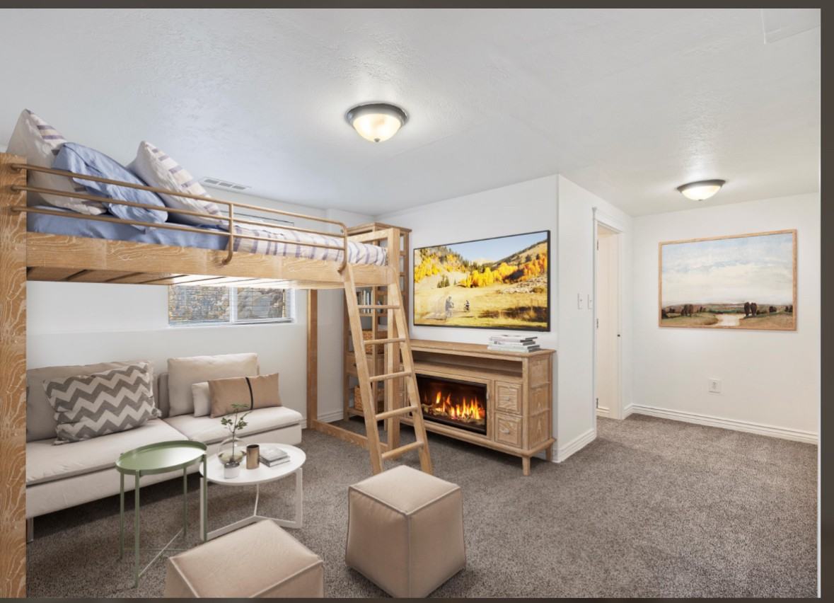 7687 S 1650 E - Photo 2 of 12