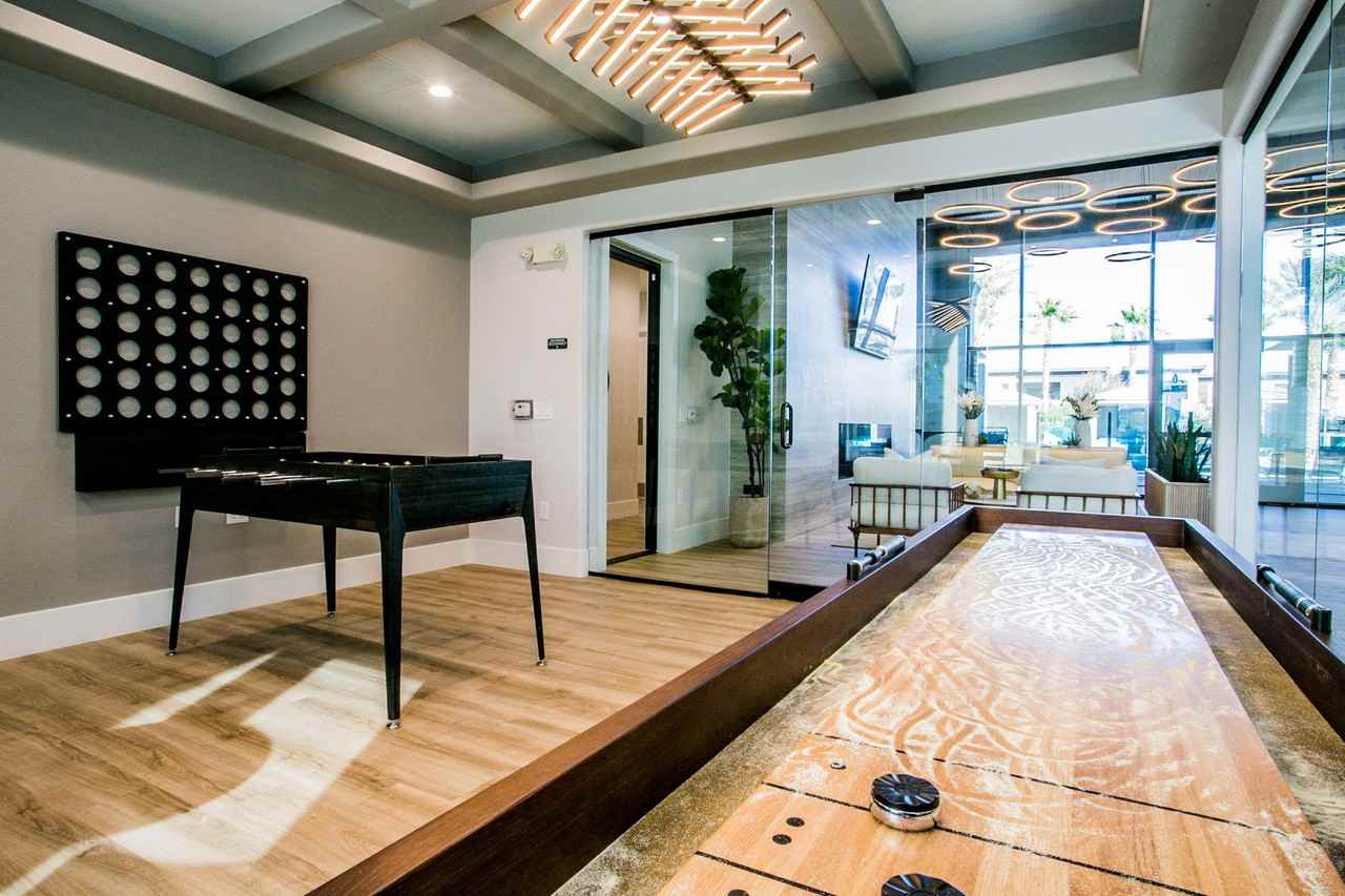 Lyric Apartments - Photo 4 of 24