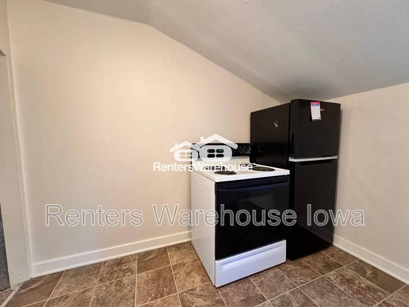 212 N 13th St #4 - Photo 6 of 12