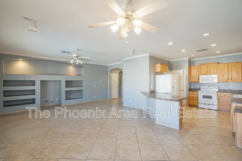 110 W Cardinal Way - Photo 6 of 31