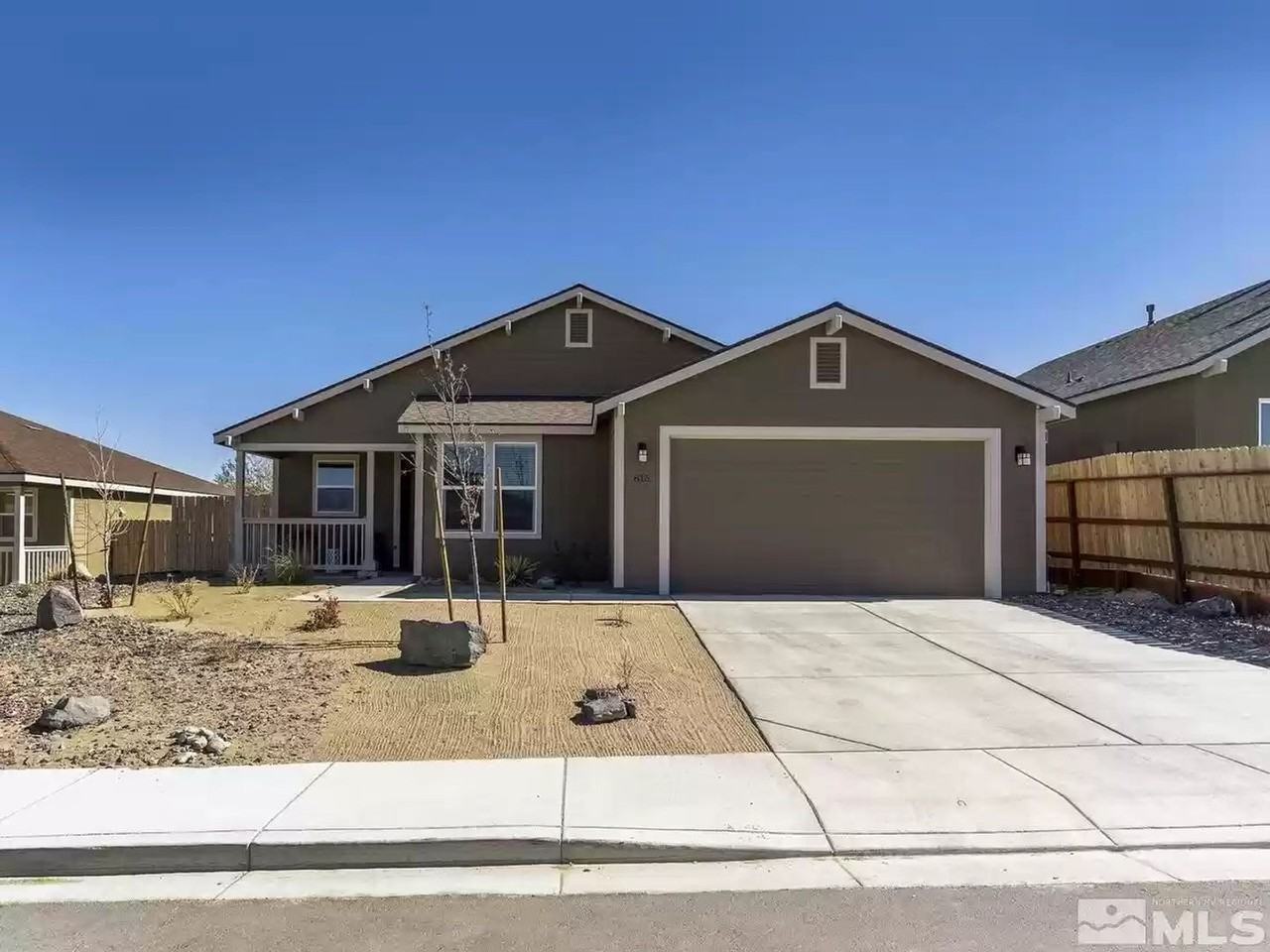 815 Garnet Way - Photo 3 of 23