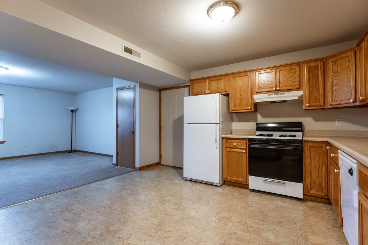 956 School Street - Photo 2 of 4