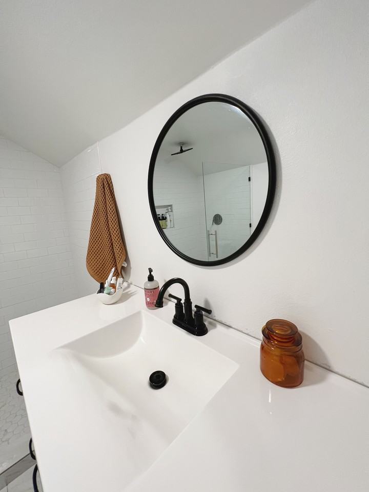 703 E Euclid Ave #NA - Photo 3 of 15