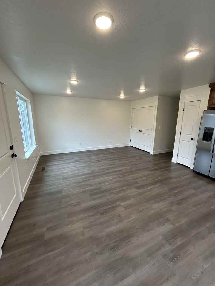 270 N 600 E #NA - Photo 2 of 20