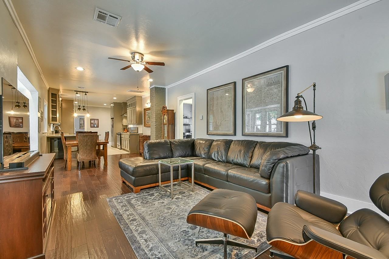 1812 Nw 37th St #NA - Photo 3 of 20