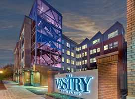 featured image of 147 Bloomfield Ave