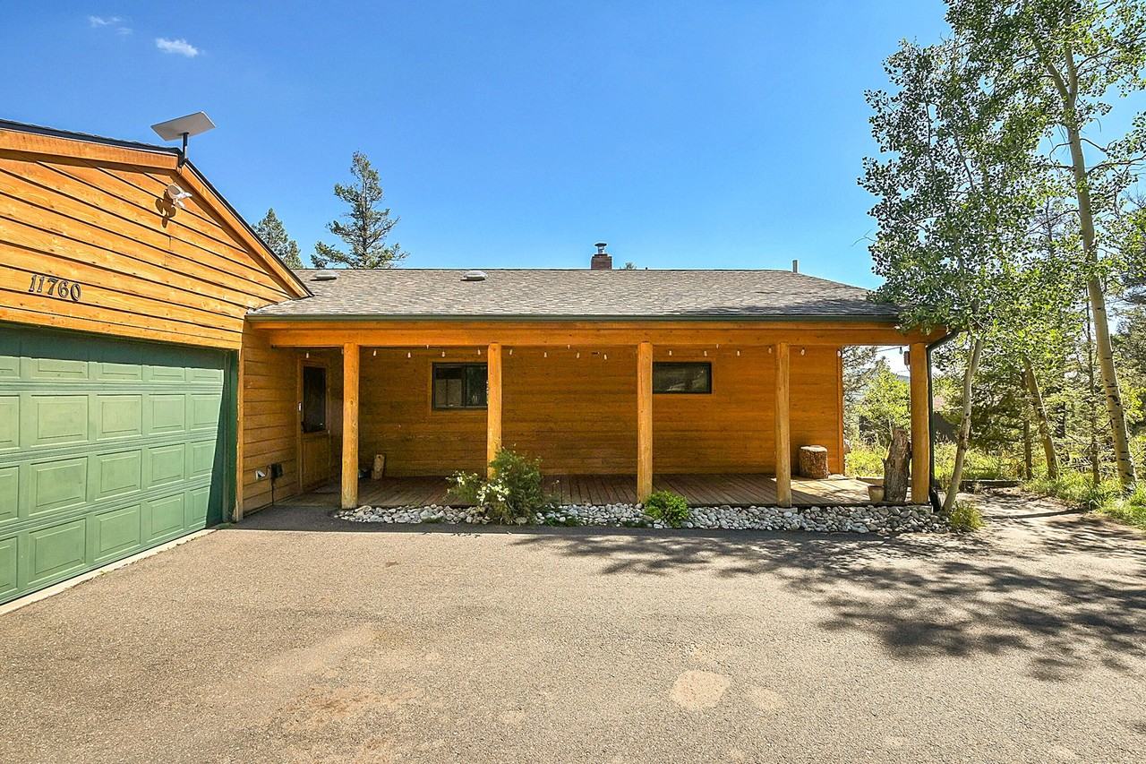 11760 Cherokee Trl - Photo 3 of 30