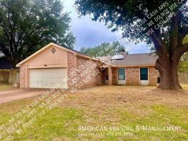featured image of 819 Willow Oak Street