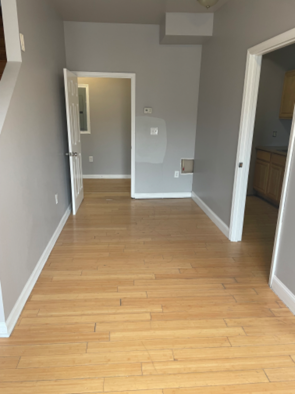 1924 Wilkens Ave #2ndFL - Photo 5 of 10