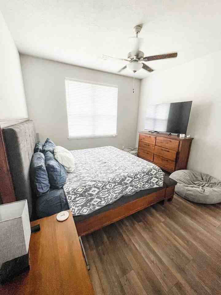2025 Theresa Dr - Photo 7 of 15
