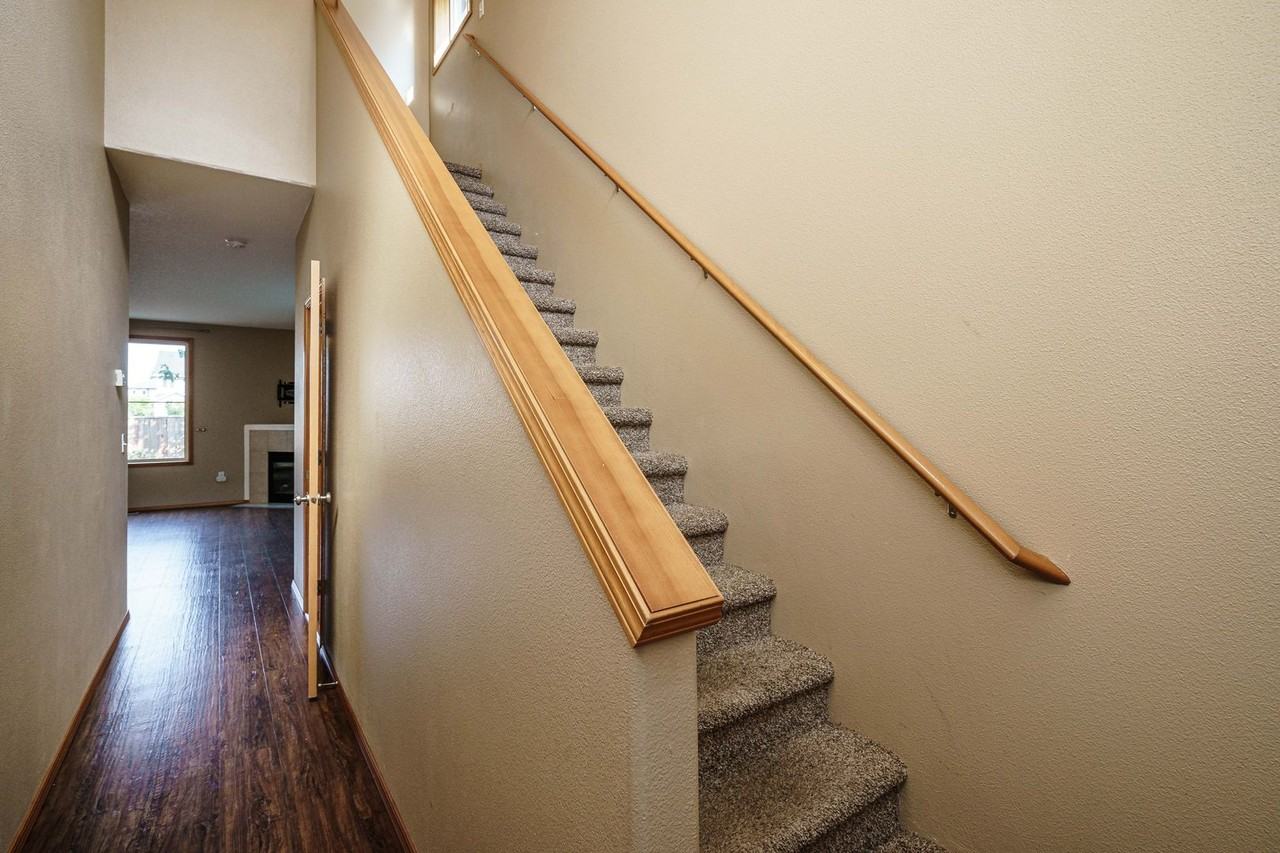 4016 Ne 91st Cir - Photo 4 of 41