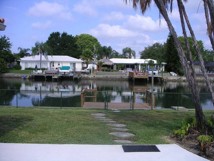 3948 Versailles Drive - Photo 3 of 32