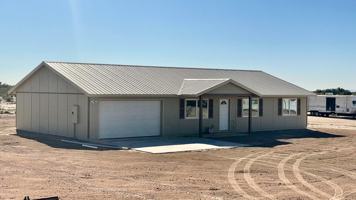 featured image of 20027 E Casen St