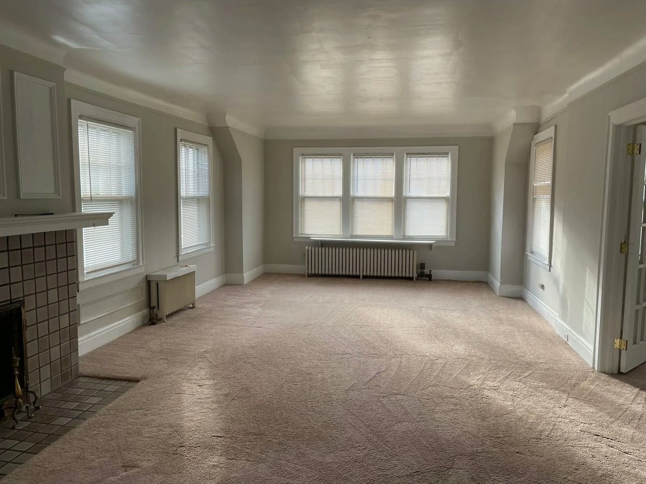 421 Rivard Boulevard, Unit 2 - Photo 2 of 19