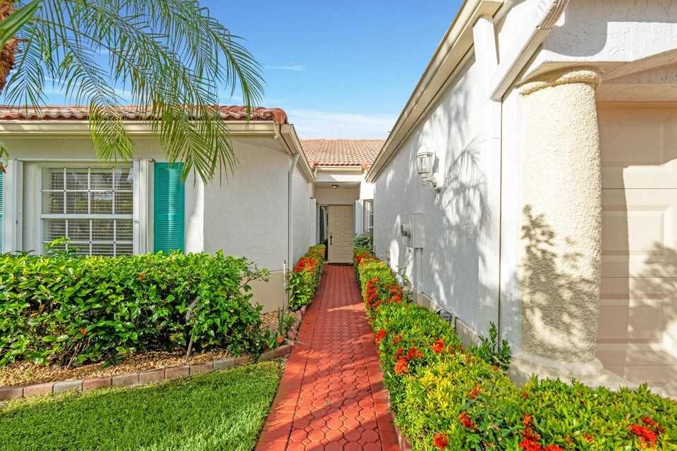 6069 Heliconia Rd #6069 - Photo 3 of 31