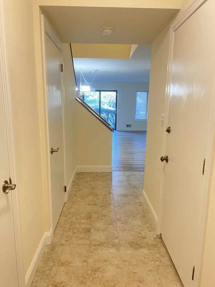 140 Dickinson Ln #B - Photo 5 of 30