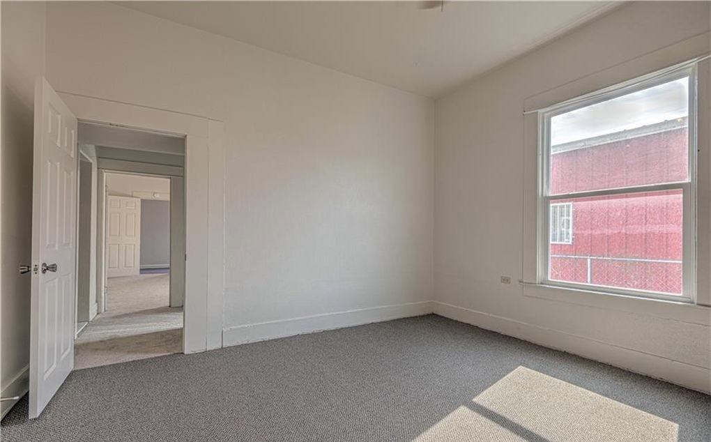 517 S 1st St #NA - Photo 5 of 12