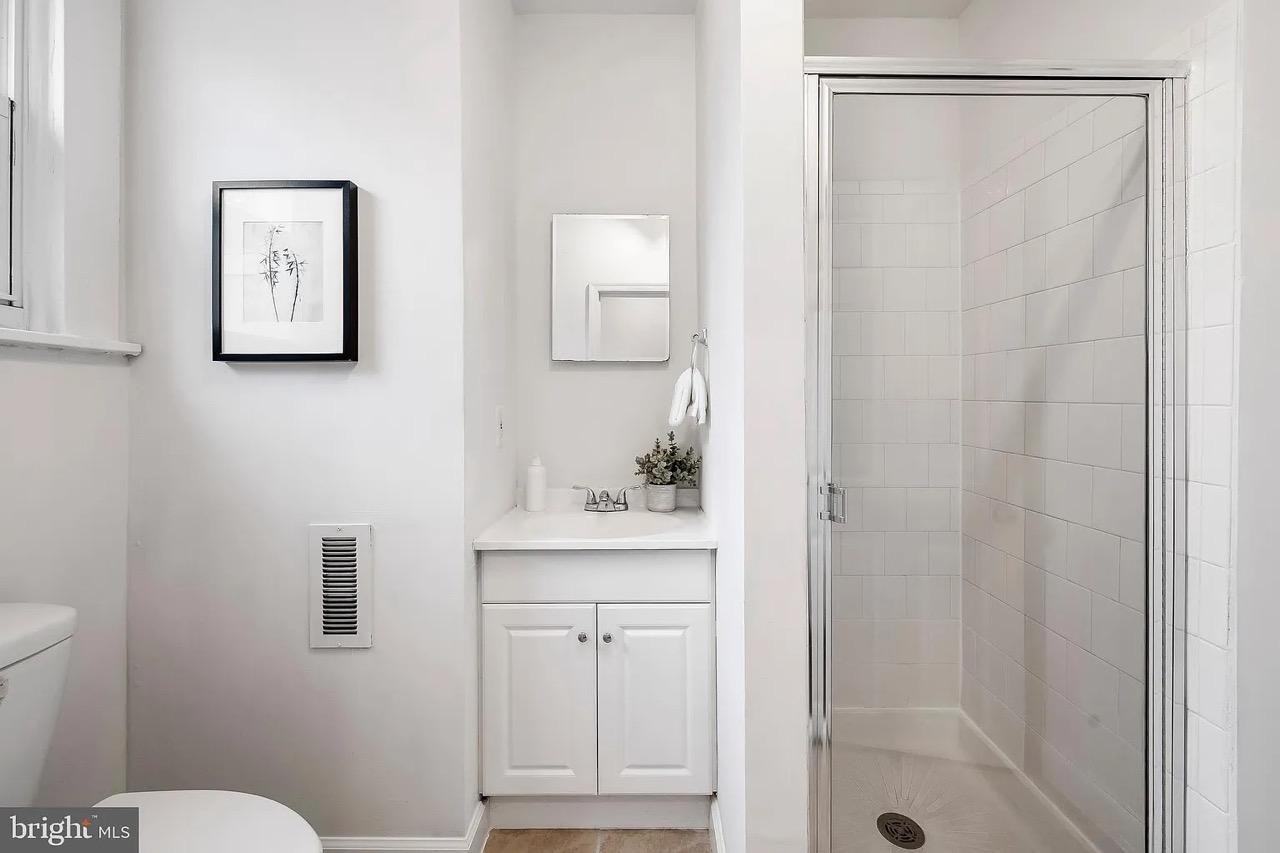 S Hanover St - Photo 2 of 7