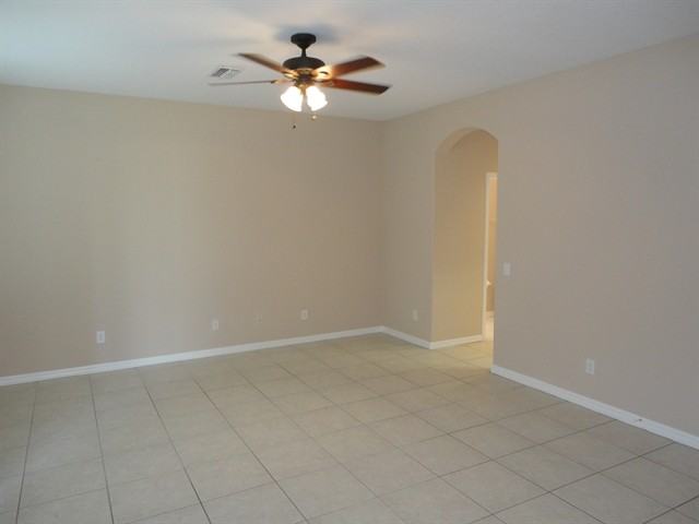 1519 Swamp Rose Ln - Photo 2 of 20