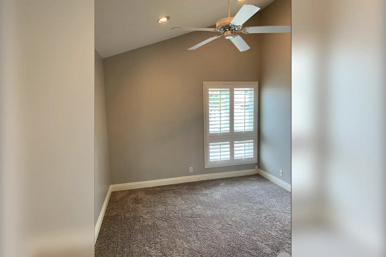 4252 Dogwood Ave - Photo 2 of 26