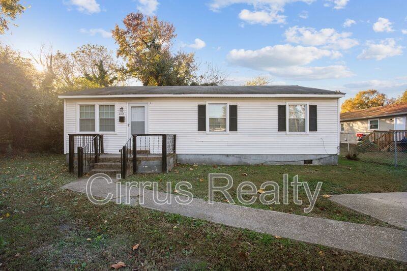 2304 Nashville Ave - Photo 2 of 20