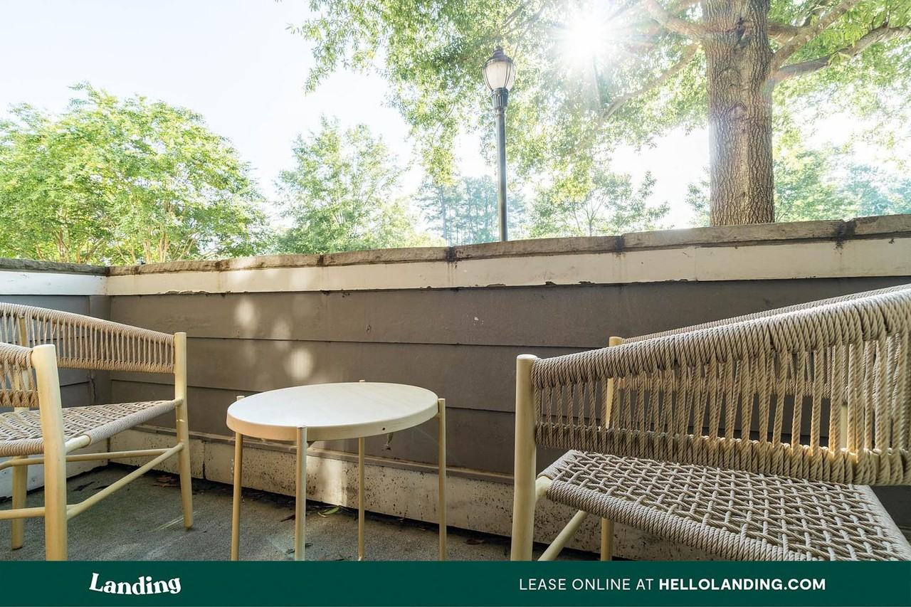 1017 Umstead Hollow PL - Photo 7 of 50