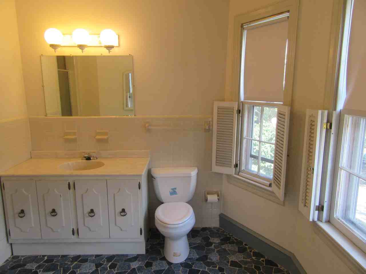 1314 Shallcross Ave #NA - Photo 3 of 8