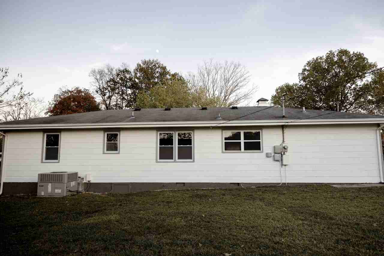 1021 Lansdell Rd #NA - Photo 3 of 22