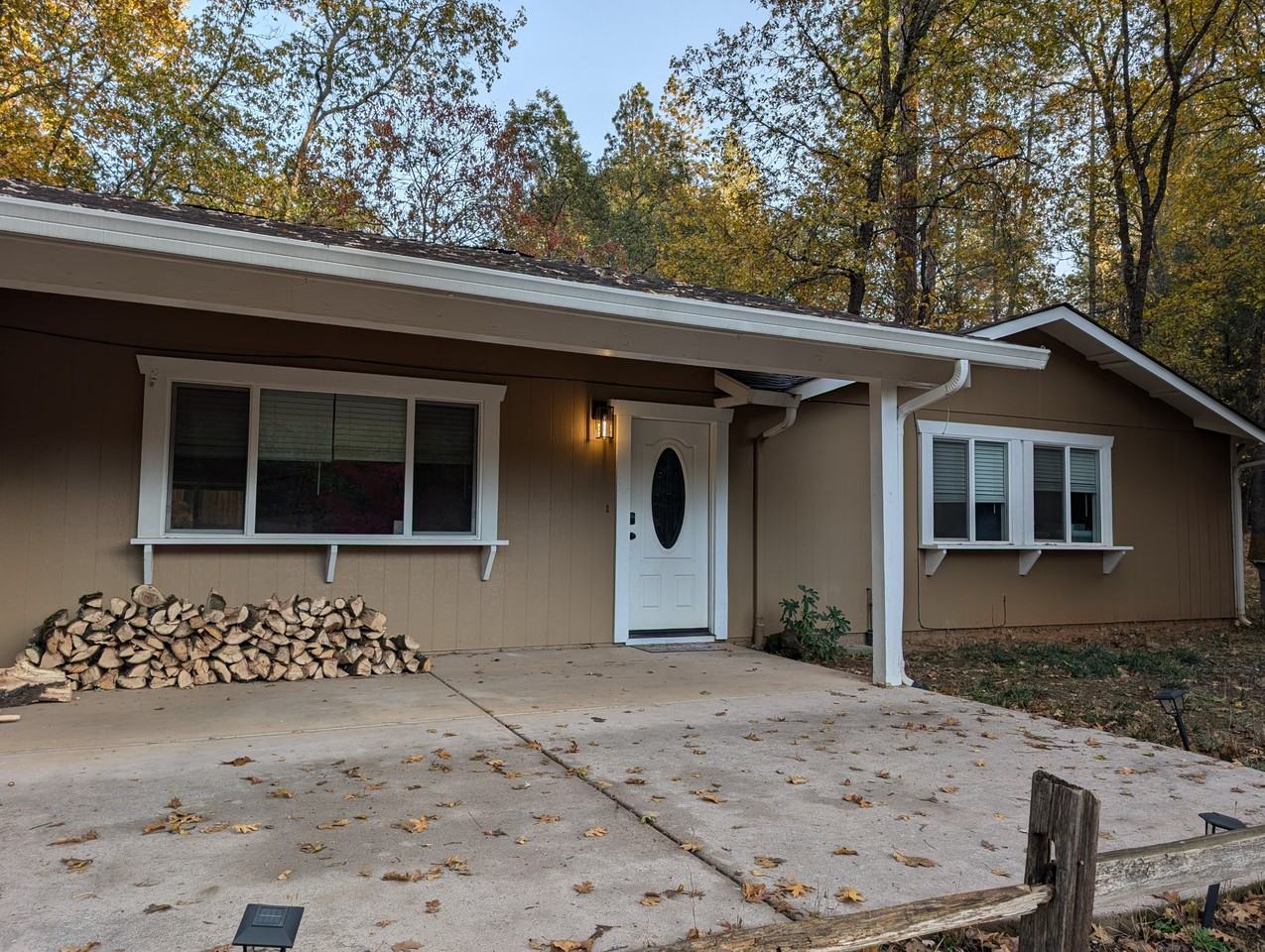 16585 Leafwood Ct #NA - Photo 3 of 24