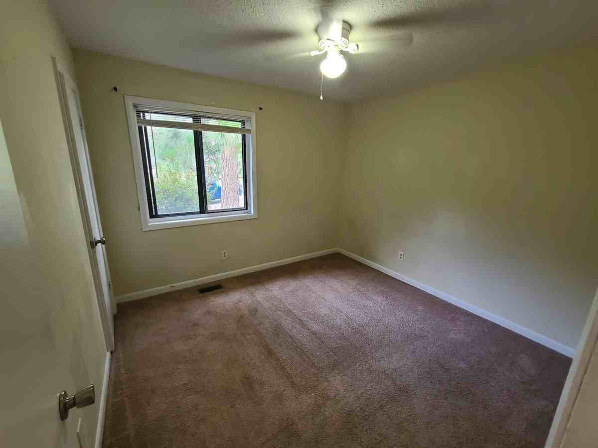 612 Platinum St #NA - Photo 2 of 28