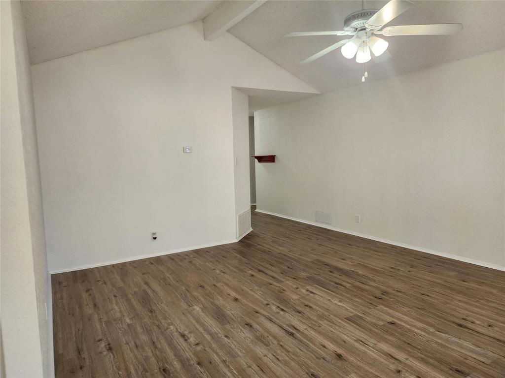 508 Live Oak Dr - Photo 3 of 8