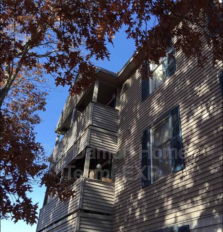 122 Eastern Ave #302 - Photo 2 of 16