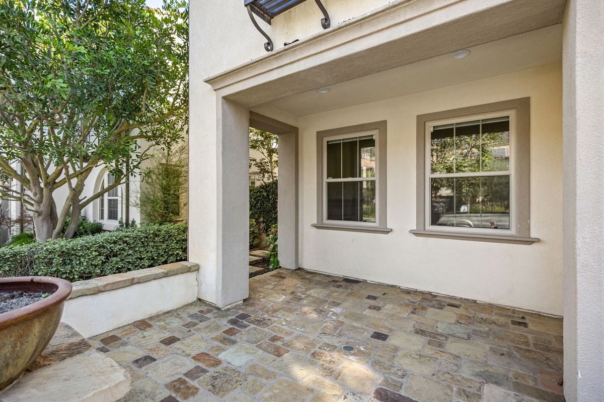 32 Via Andaremos - Photo 2 of 50