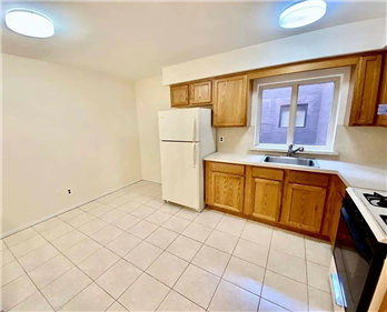 474 Ovington Ave #2 - Photo 2 of 14