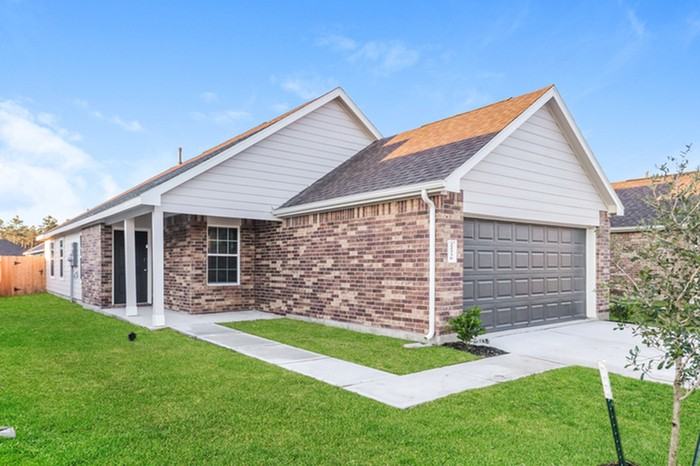 22336 Merlin St - Photo 2 of 16