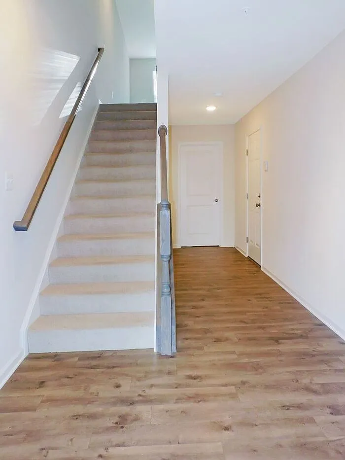 23407 Thuja Ln - Photo 7 of 27