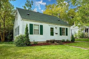 featured image of 1305 Collegewood St #NA