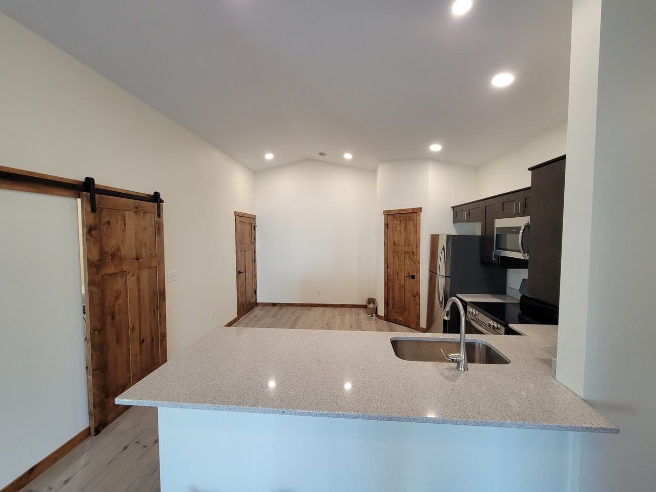 816 10th St W #NA - Photo 5 of 29
