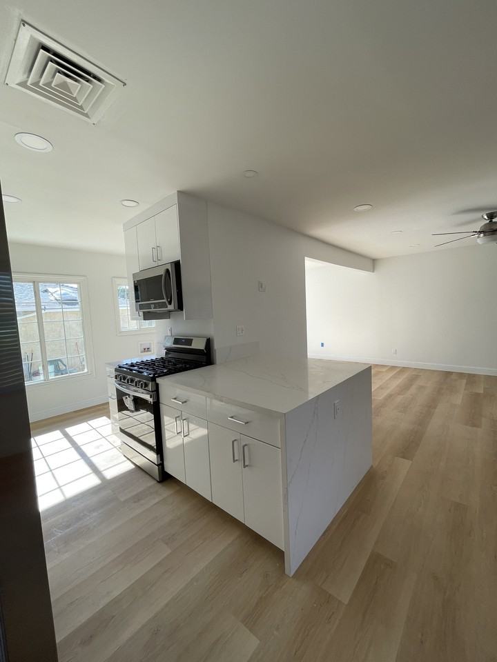 7721 Chimineas Ave #NA - Photo 3 of 21