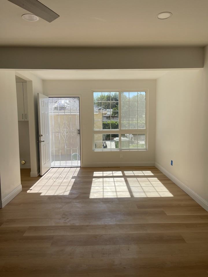 7721 Chimineas Ave #NA - Photo 6 of 21