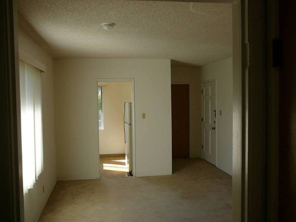 3060 Luna Dr #NA - Photo 5 of 9